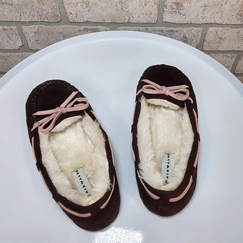 AIRWALK Faux Fur Moccasin Slippers Size 12 1/2